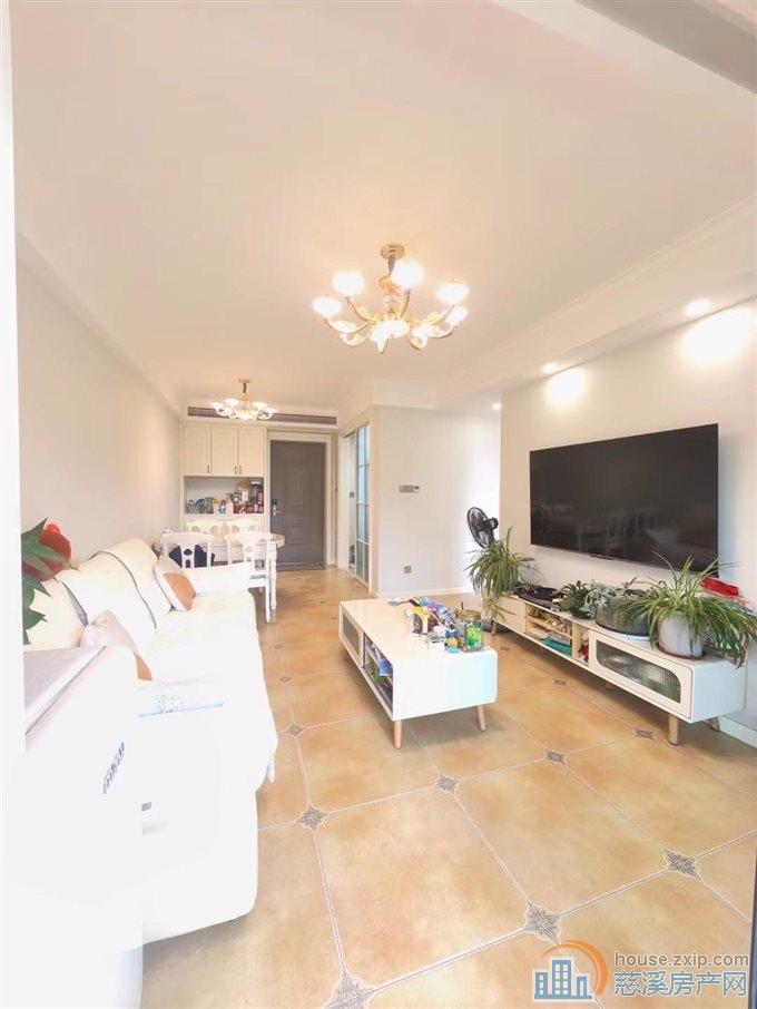 誉林府7楼95平精装修215万可读书