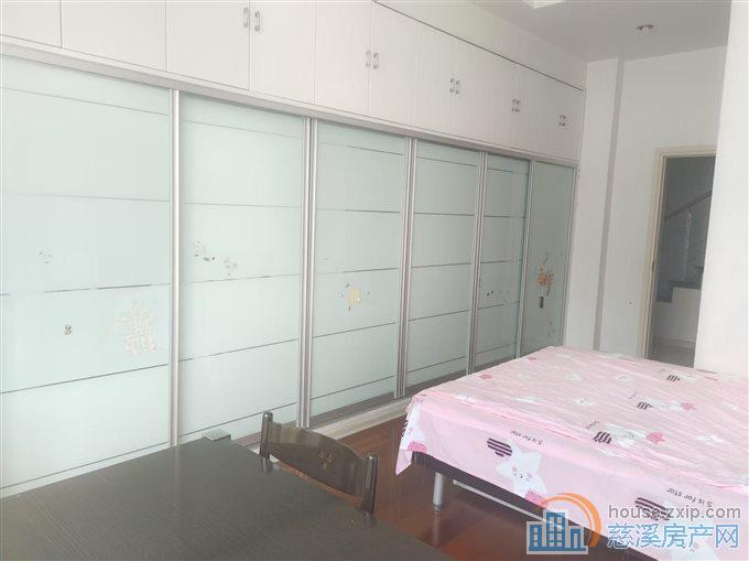 东方明珠洋房三复四复五250平358万