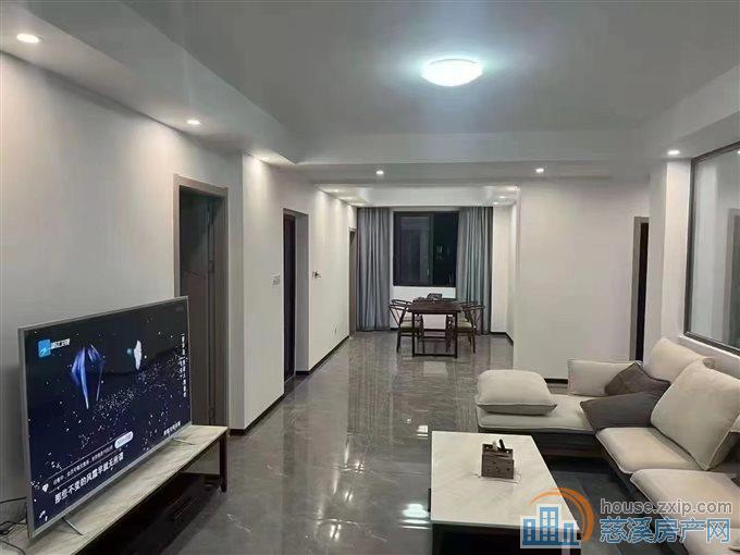 新潮塘南苑161平带车位架空层精装