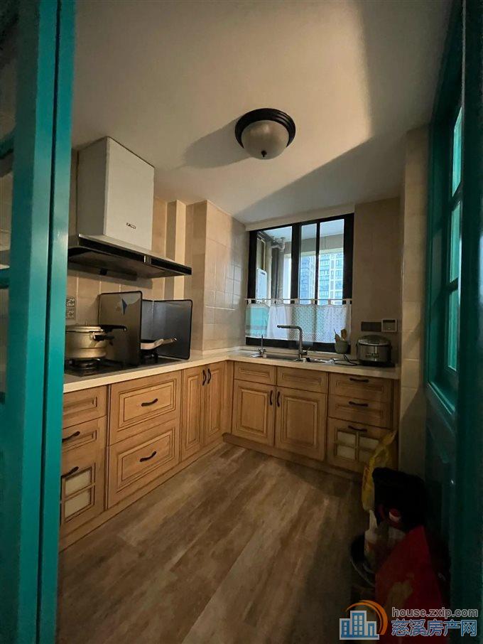 绿城御园精装238万满五唯一