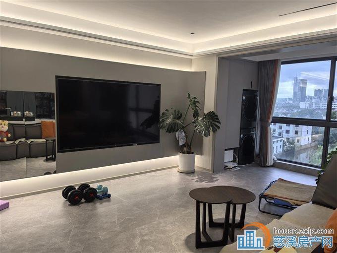 旦山府143平精装自住拎包入住直接房源