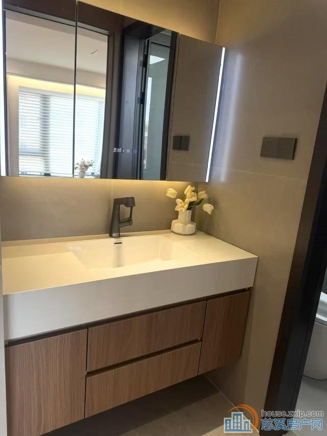 蔚蓝云图豪装85平方