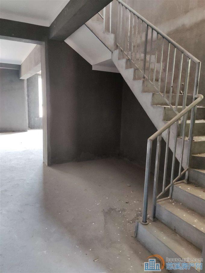 稀缺 特价 御景苑叠墅  一线江景大露台