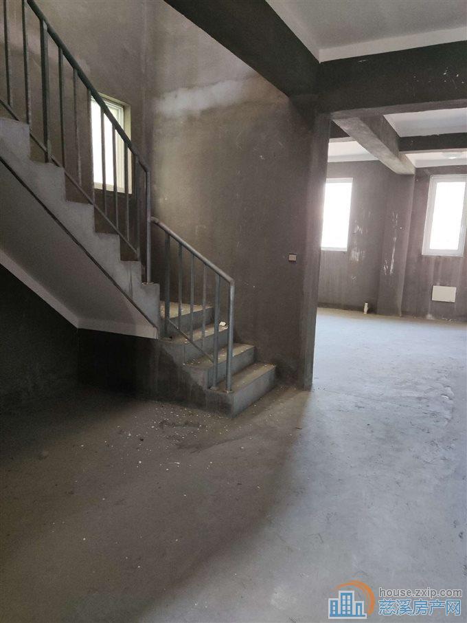 捡漏 御景苑稀缺上叠 江景房送车位 