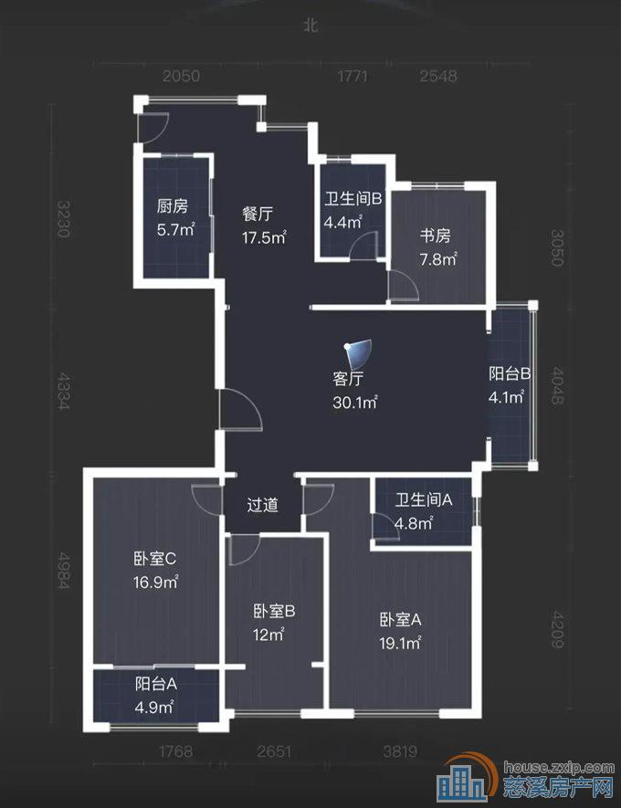 恒泰嘉景园 精装带车位杂物间 中间楼层