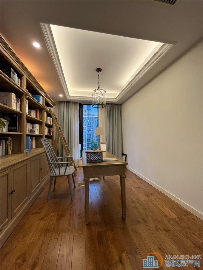 绿城御园精装238万满五唯一