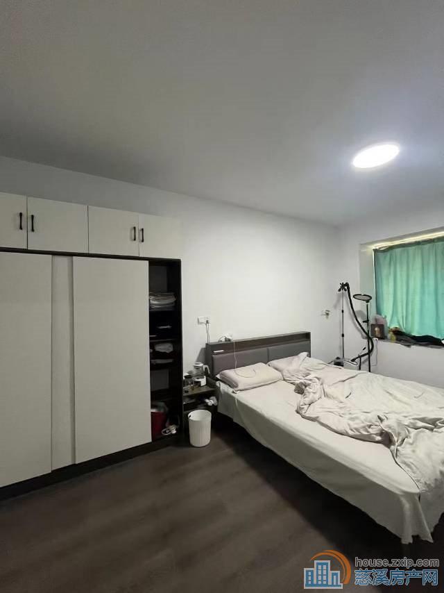 誉林府96平装修满2年175万满2年