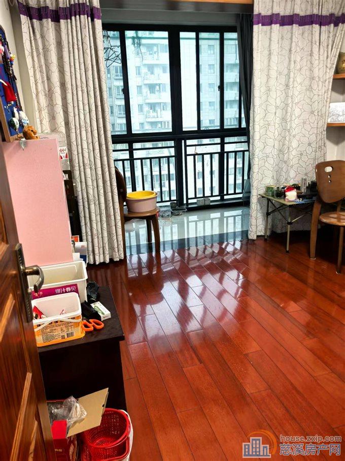 人和家园65平可读书精装ZUI佳楼层两室