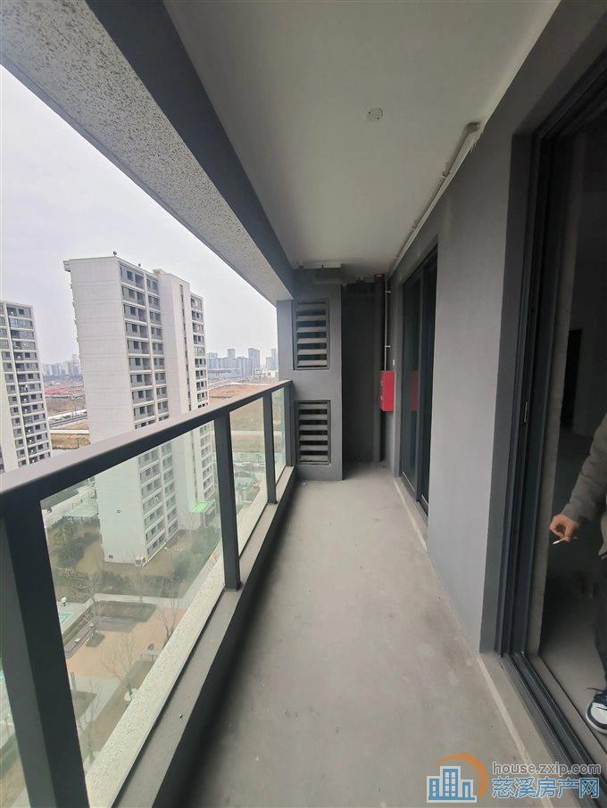 捡漏 悦未来 新河坊旁 三开间朝南