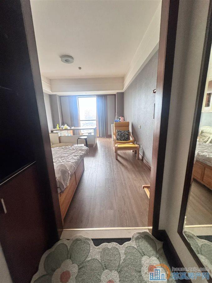 波斯曼精装没租过96.8万三小上林没住过