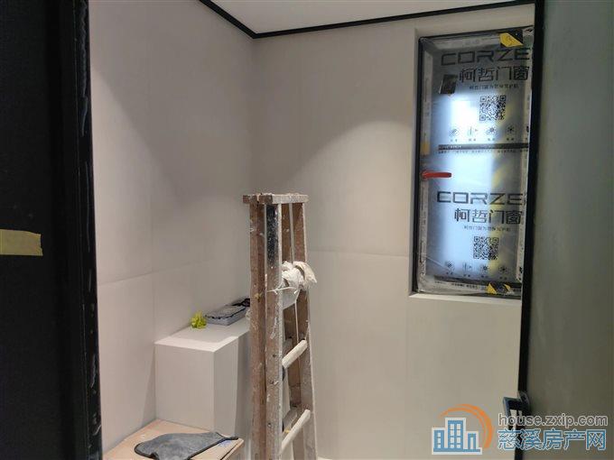 天安浔筑126平精装230万包税