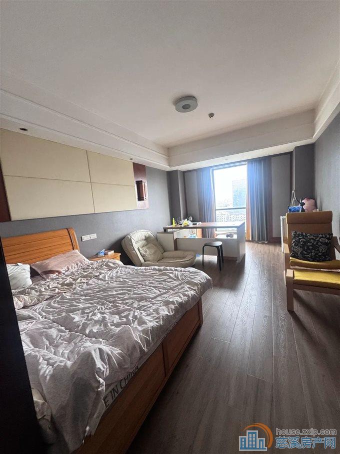 波斯曼精装没租过96.8万三小上林没住过