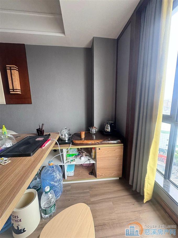 波斯曼精装没租过96.8万三小上林没住过