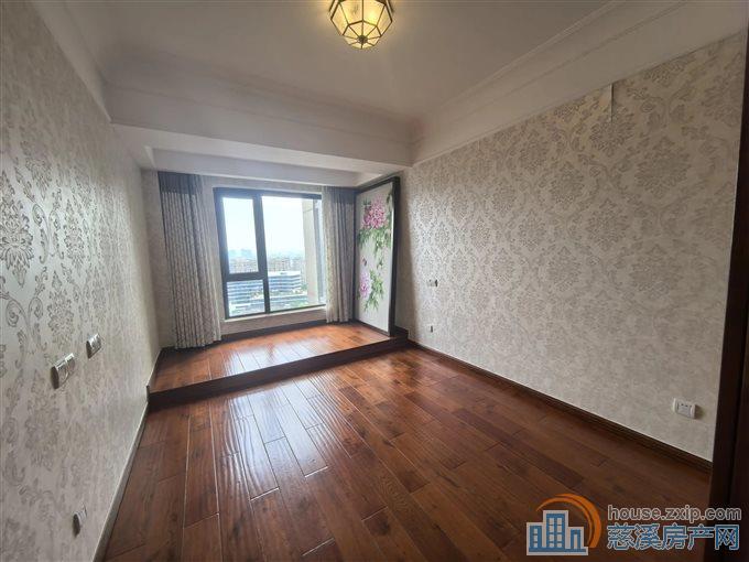 捡漏 金地鸿悦 一线河景房 东边套