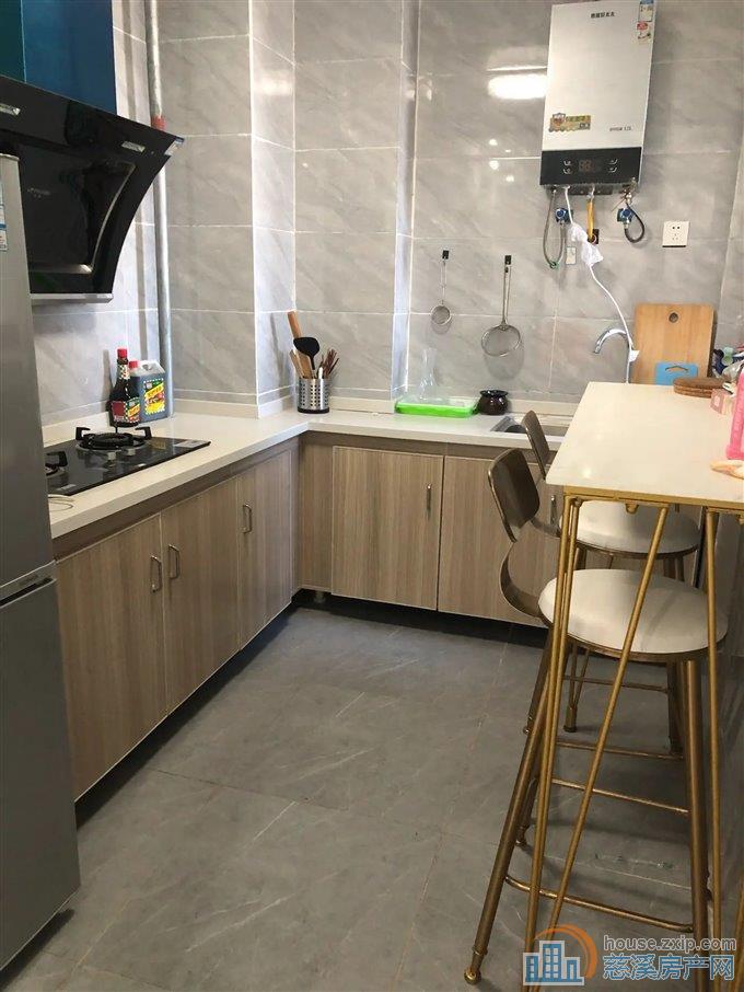 悦华府108平149.8万吾悦板块