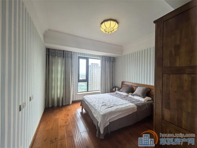 捡漏 金地鸿悦 一线河景房 东边套