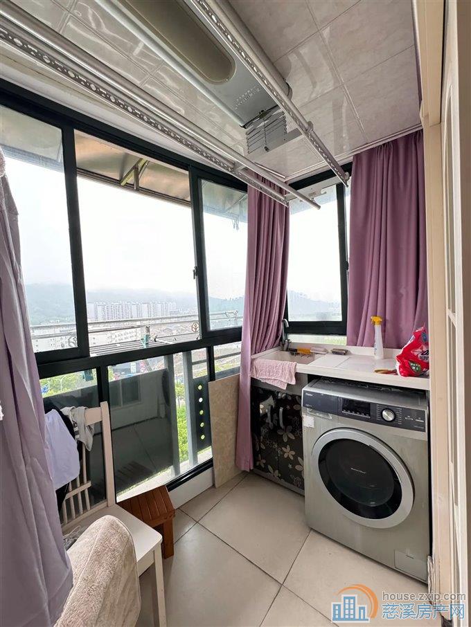 和润公寓134平151万送车库