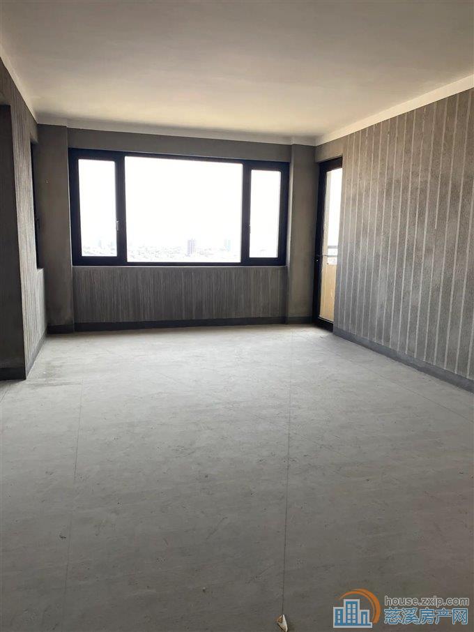 特价急卖 江滨之城 黄金楼层 东边套