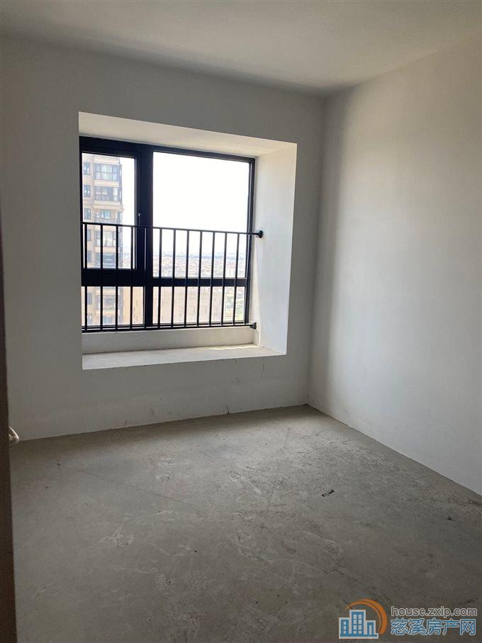 天铂佳苑115平带车位98