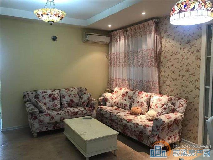 出租人和2室2200元，直接