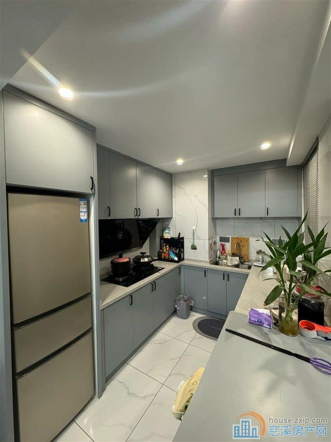 江滨之城精装修138万家具家电全送