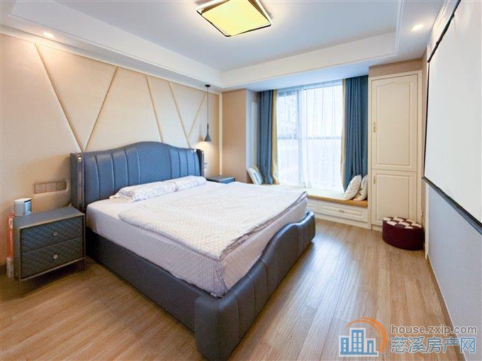 峙山庄园142平138万精装修拎包入住