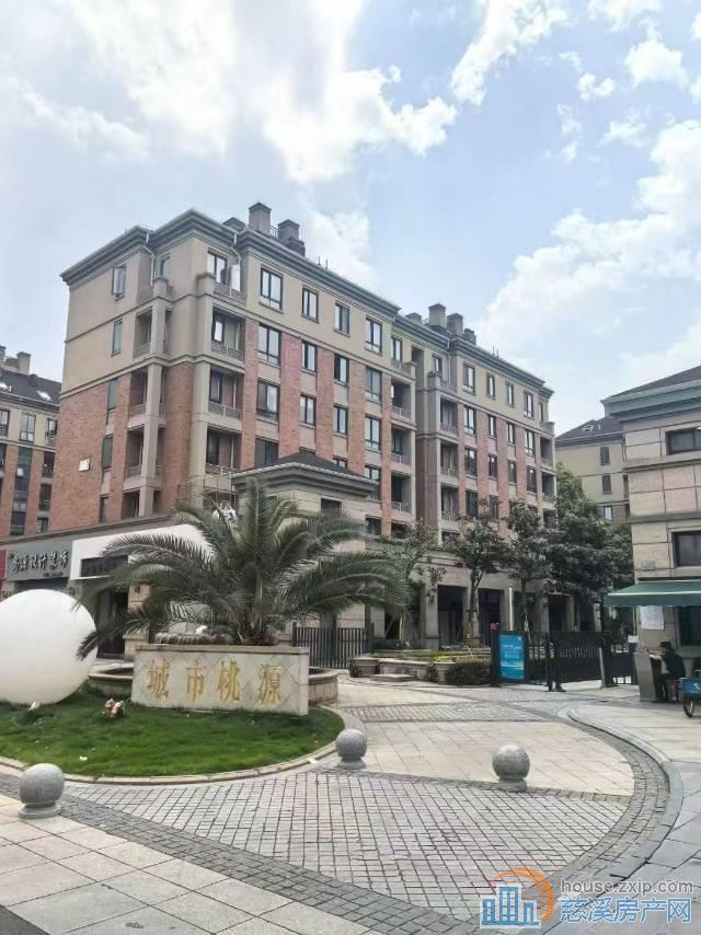 城市桃源多层顶复85平+70平120万