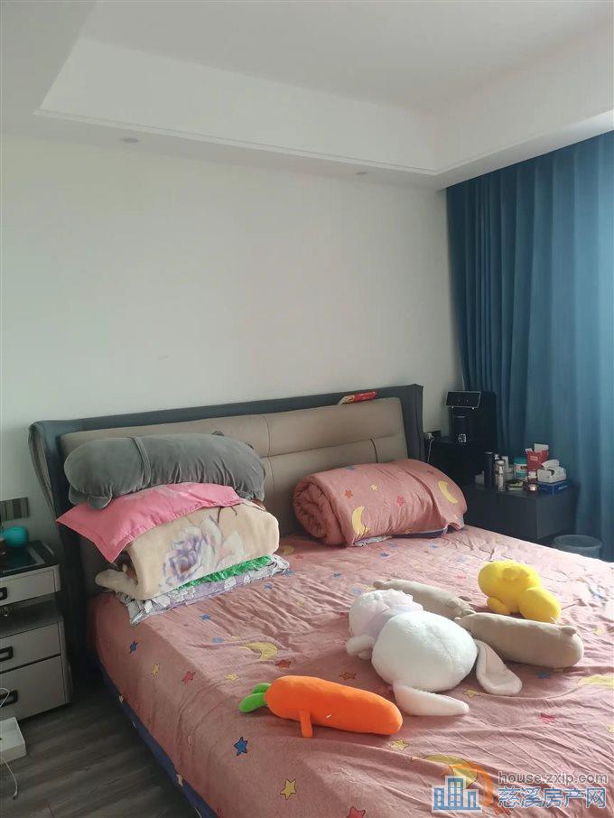 急急凤鸣梧桐府143平182万