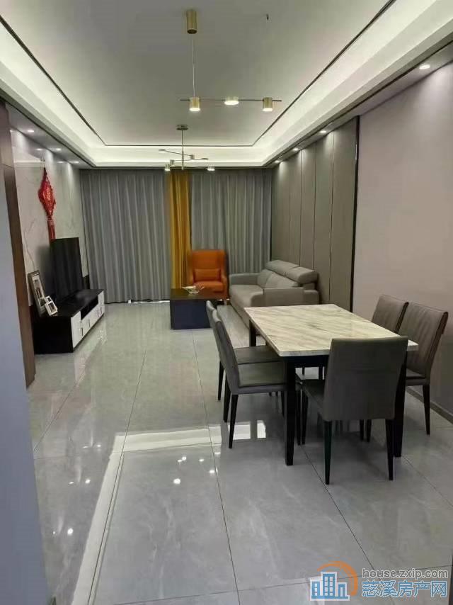 阳光城二期127平婚装3房朝南188万