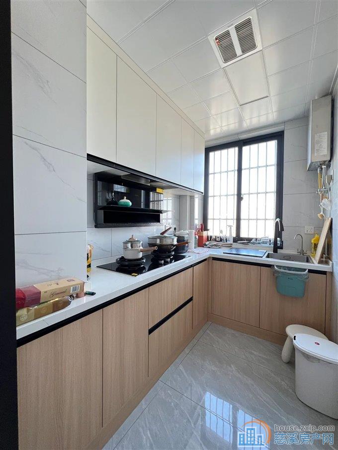 新潮塘北苑 凤凰楼层 豪华装修