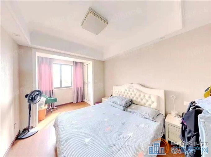 峙山庄园87平精装2室，诚心出售仅80万