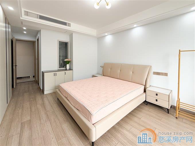 特价 鸣北小区 拎包入住，精装保养好