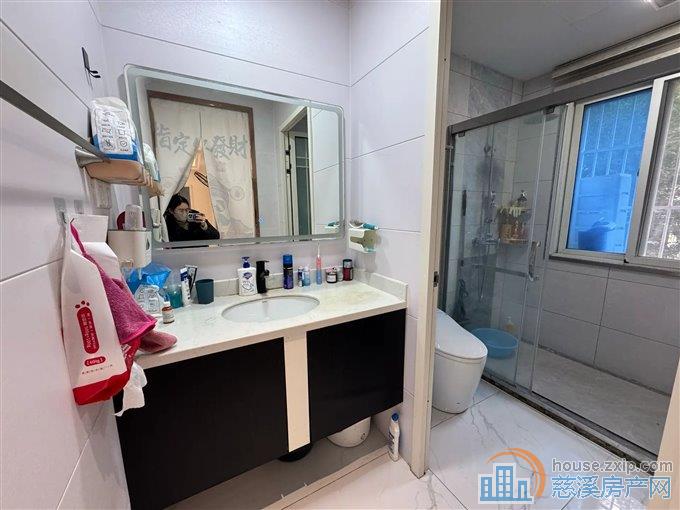 吉祥新村四区  实验小学  拎包入住