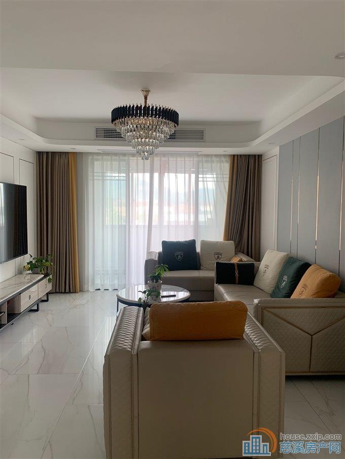 复地御溪雅苑二期 精装 品牌家具家电 