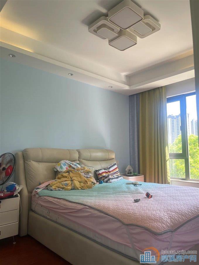 盛泰嘉苑107平129万精装拎包入住