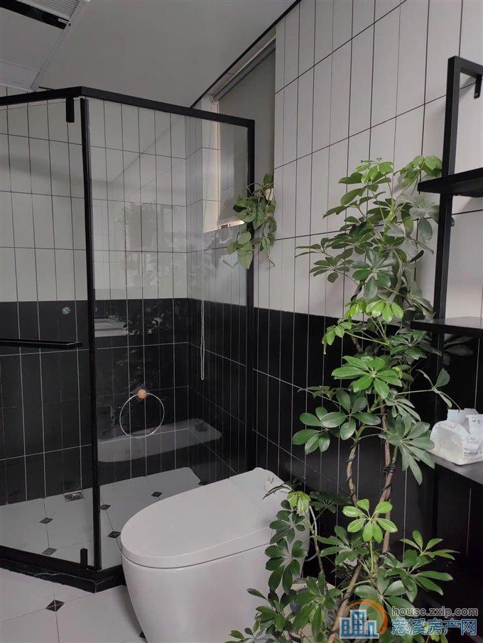 急卖 峙山庄园豪华装修  黄金楼层