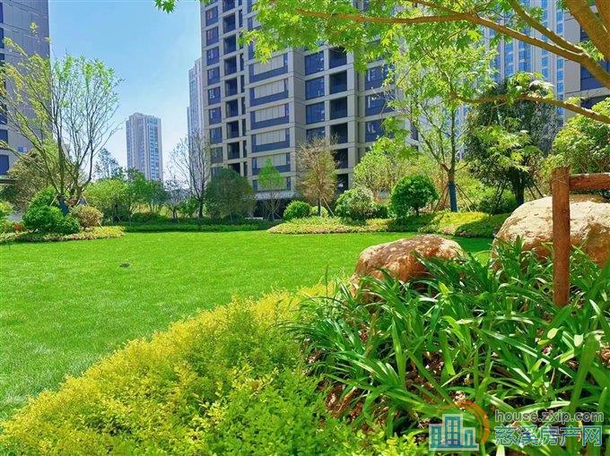 水映天成 130平 191万 一手现房