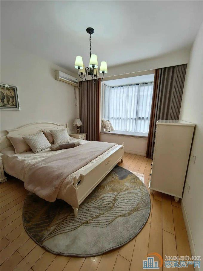 出售天和家园东区137平138万