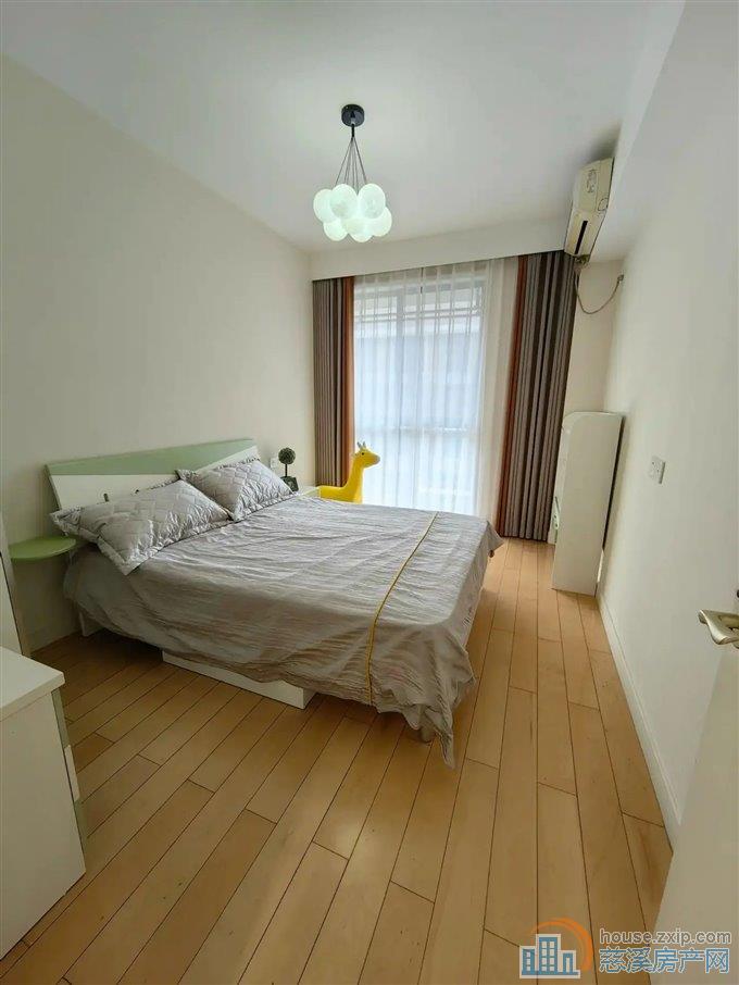 出售天和家园东区137平138万