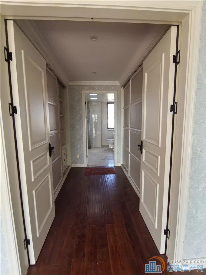 星光家园 稀缺复式231平豪装 带大车库