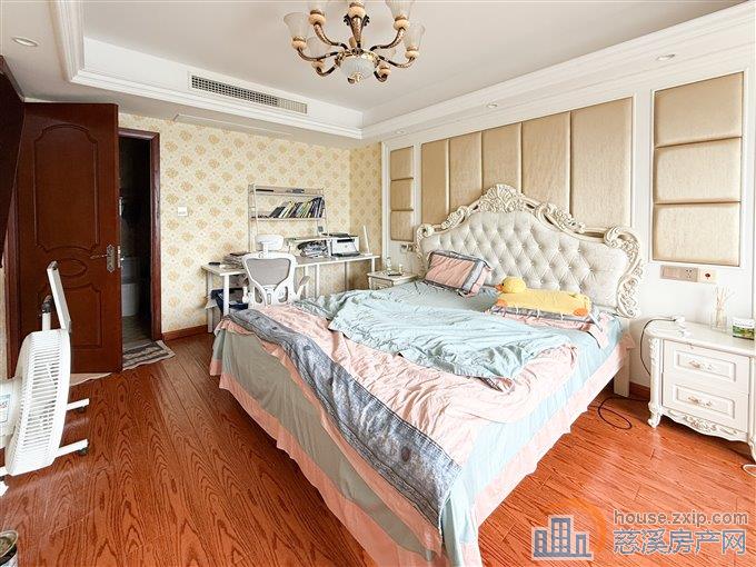 碧海星辰 婚装 黄金楼层 电梯洋房