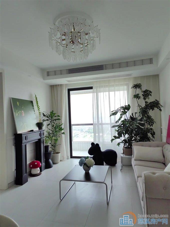 急卖 峙山庄园豪华装修  黄金楼层 