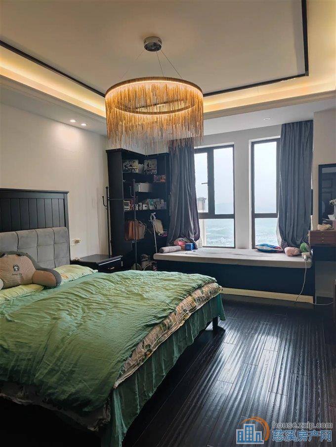 慈悦湾花苑131平132.8万精装修