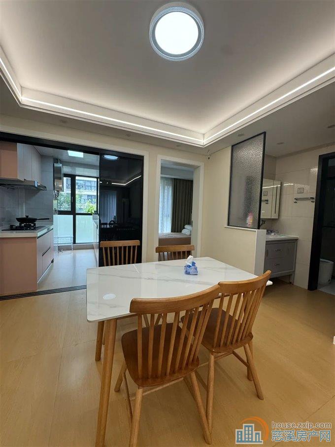 急卖 蔚蓝云图花苑 精装洋房 拎包入住