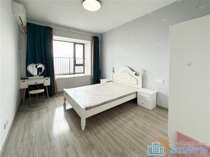 悦华府108平142.8万黄金楼层