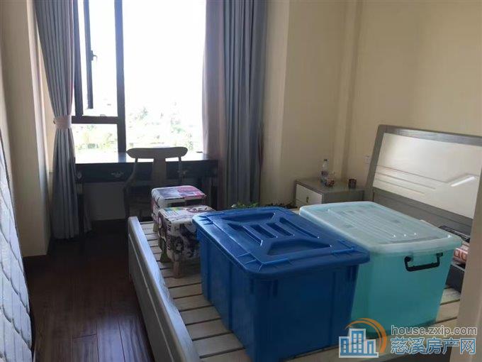 盛泰嘉苑欢乐颂115平精装162万直接