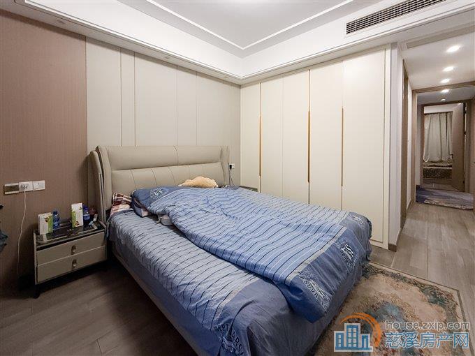 中交盛湖美庐 精装修 凤凰楼层 户型好