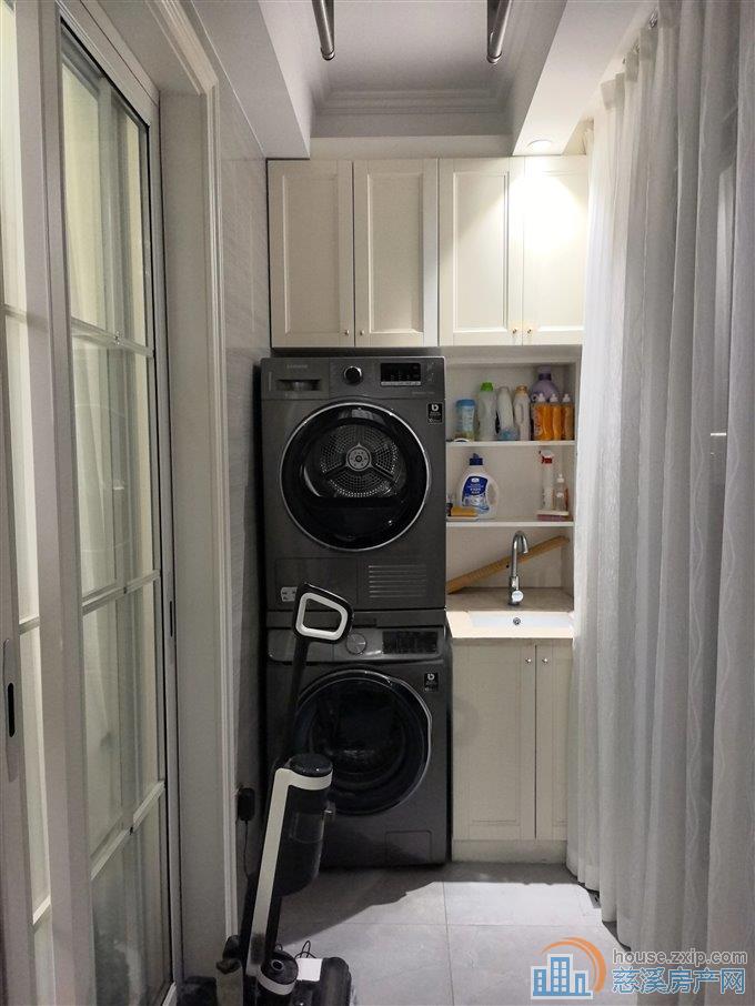 盛泰嘉苑121平169万豪装三房户型