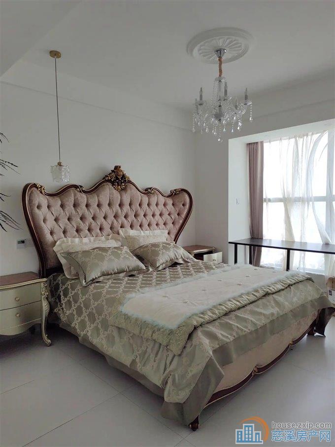 急卖 峙山庄园豪华装修  黄金楼层 