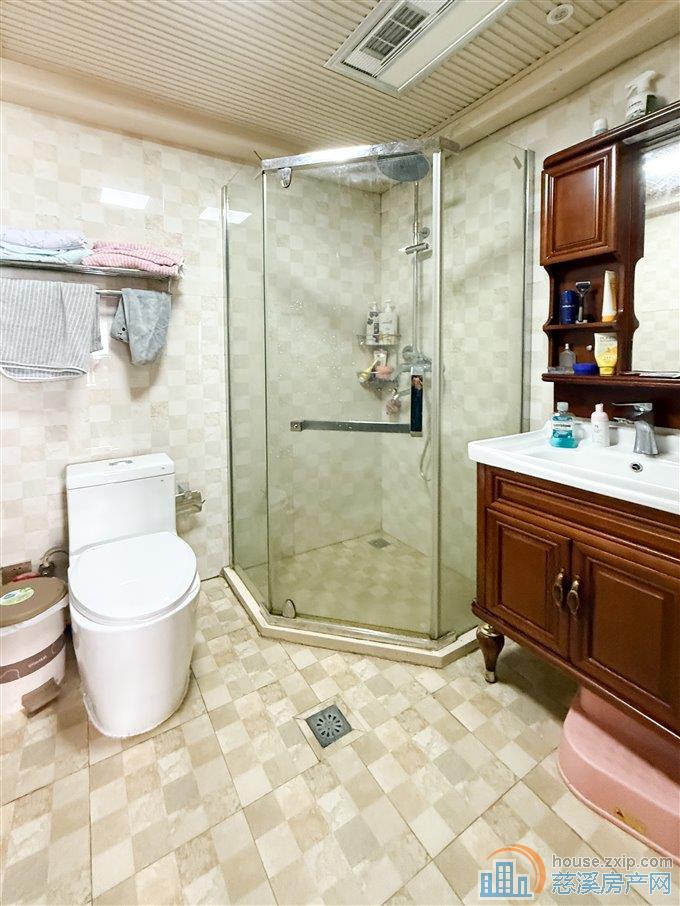 碧海星辰 婚装 黄金楼层 电梯洋房